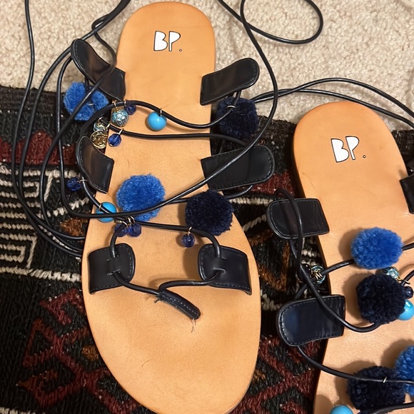 BP Nordstrom Beaded Festival Tie Up Sandals Pom Pom Accents BLUE Size 9M EUC - Picture 11 of 13